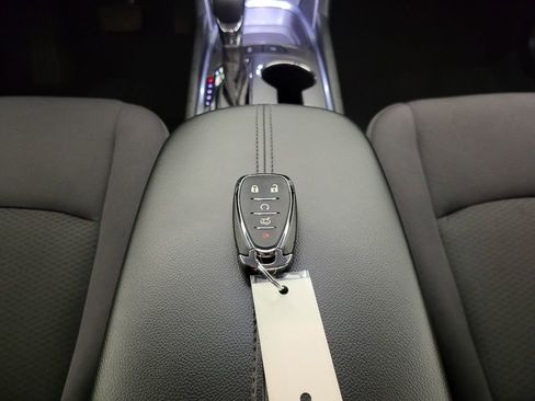 Used 2025 Chevrolet Malibu LT image 42