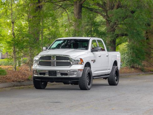 Used 2019 RAM 1500 Big Horn AWD/4WD image 42