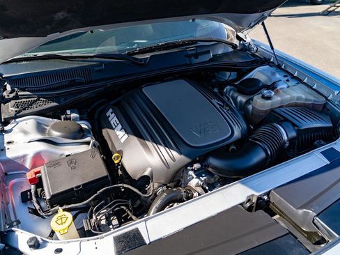 Used 2020 Dodge Challenger R/T RWD image 22