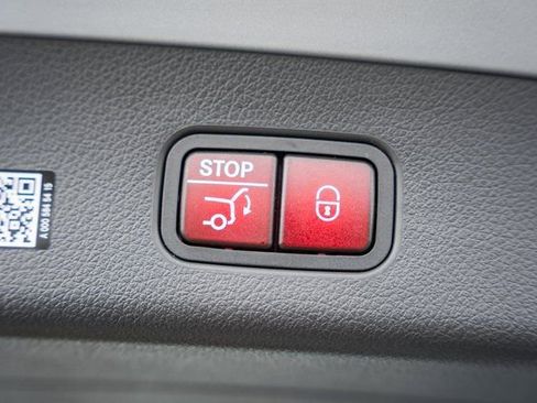 New 2026 Mercedes-Benz GLC 43 AMG 4MATIC image 11