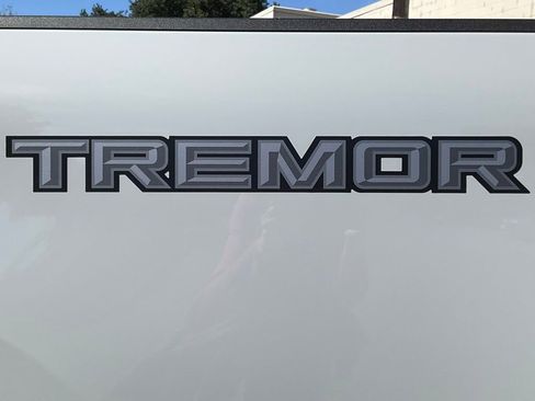 New 2025 Ford F250 Lariat w/ Lariat Ultimate Package image 22