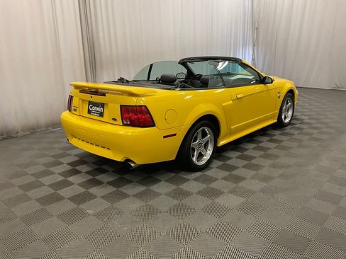 Used 2004 Ford Mustang GT RWD image 19