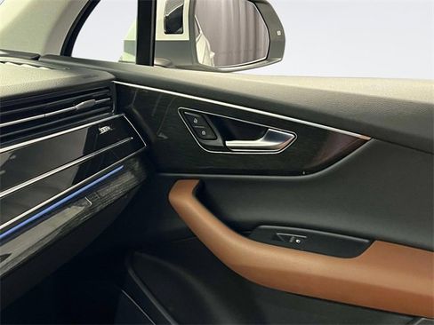 Used 2022 Audi Q7 2.0T Premium image 36