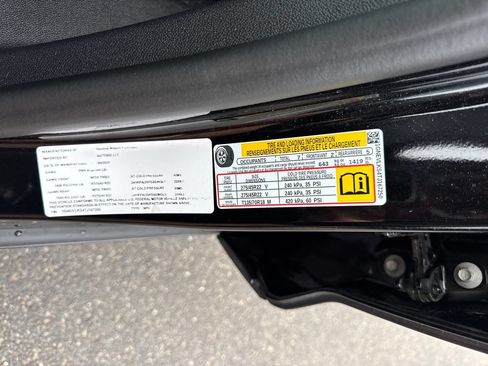 Used 2026 Chevrolet Traverse RS w/ LPO, Floor Liner Package AWD/4WD image 31