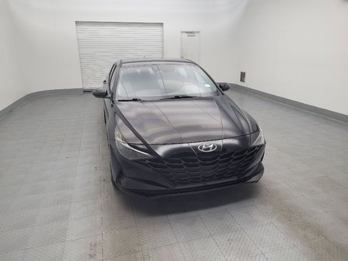 Used 2022 Hyundai Elantra SEL image 14