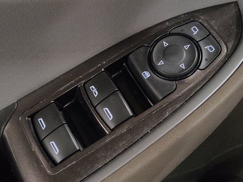 Used 2025 Chevrolet Malibu LT image 27