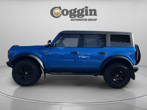 Used 2024 Ford Bronco Badlands image 3