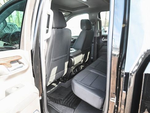 Used 2024 GMC Sierra 1500 Elevation image 28