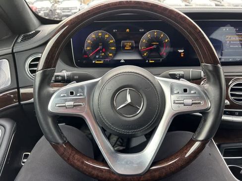 Used 2020 Mercedes-Benz S 560 4MATIC Sedan image 19