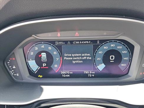 Used 2025 Audi Q3 2.0T Premium AWD/4WD image 11