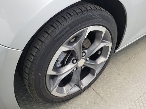 Used 2021 Chevrolet Malibu LT FWD image 31