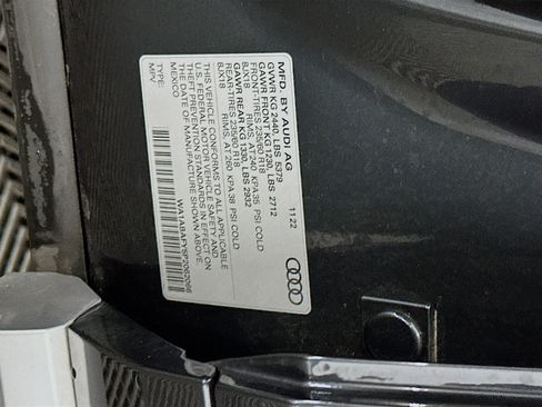 Used 2023 Audi Q5 2.0T Premium w/ Convenience Package image 12