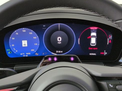 New 2026 Porsche Macan Electric image 11