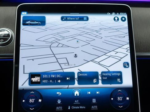 Used 2022 Mercedes-Benz S 500 4MATIC w/ AMG Line Package image 26