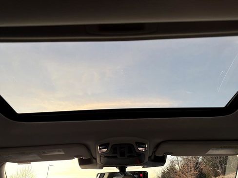 Used 2023 Subaru Outback Limited image 20