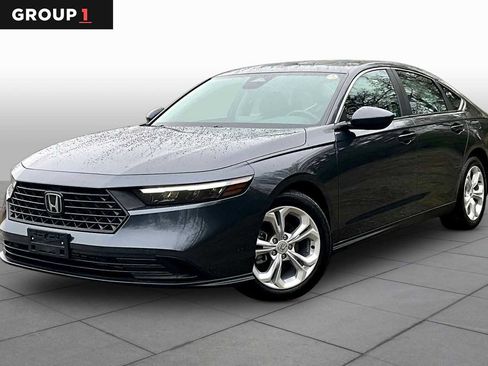 Used 2025 Honda Accord LX image 1