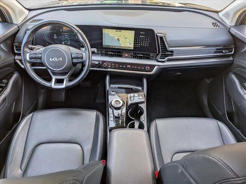 Used 2023 Kia Sportage EX image 18