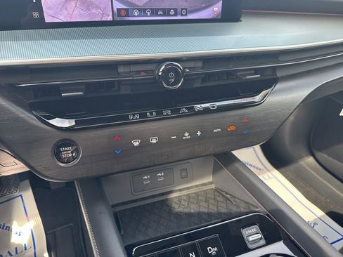 Used 2025 Nissan Murano SL AWD/4WD image 22