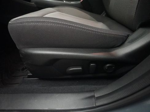 Used 2024 Subaru Crosstrek 2.0i Premium AWD/4WD image 28