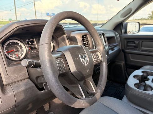 Used 2022 RAM 1500 Tradesman w/ Chrome Plus Package RWD image 10