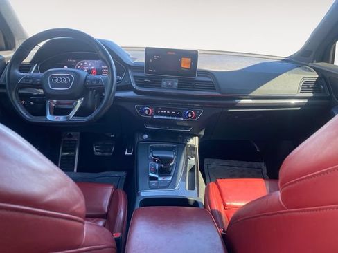 Used 2019 Audi SQ5 Prestige w/ Prestige Package AWD/4WD image 10