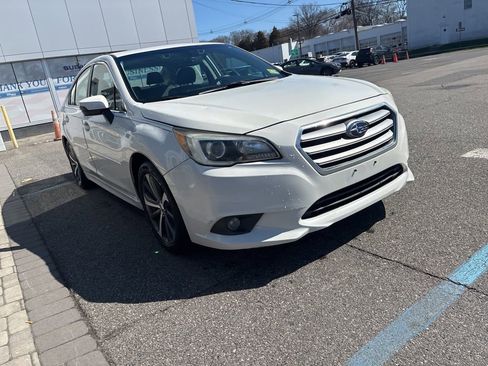 Used 2017 Subaru Legacy 2.5i Limited image 2