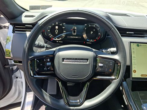 Used 2024 Land Rover Range Rover Sport Dynamic SE AWD/4WD image 19