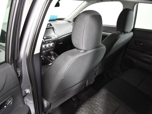 Used 2024 Mitsubishi Outlander Sport LE image 47