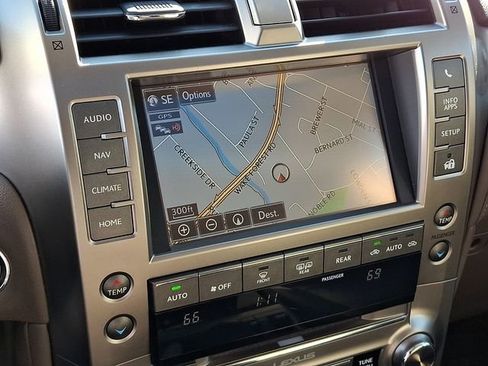 Used 2015 Lexus GX 460 image 23