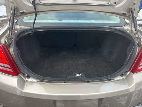 Used 2009 Dodge Avenger SE image 20