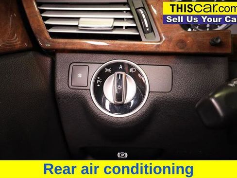 Used 2011 Mercedes-Benz E 550 4MATIC Sedan image 14