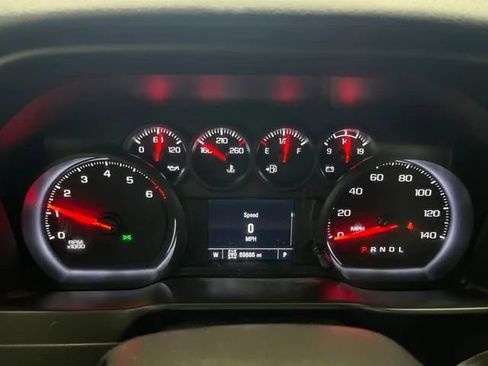 Used 2021 Chevrolet Silverado 1500 Custom AWD/4WD image 18
