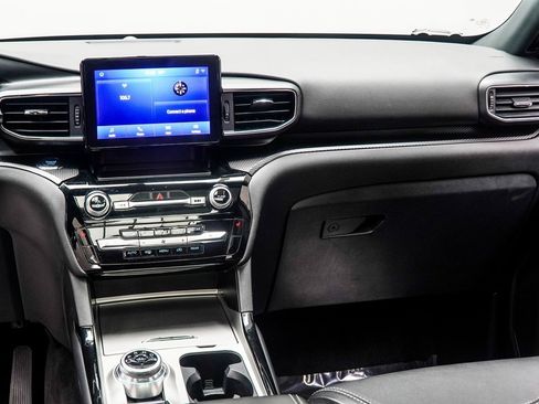 Used 2022 Ford Explorer ST image 37