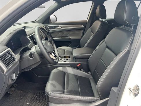 Used 2023 Volkswagen Atlas Cross Sport SE AWD/4WD image 21