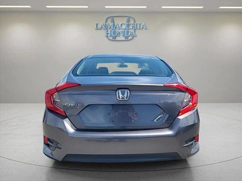Used 2016 Honda Civic EX image 4