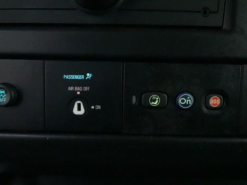 Used 2024 Chevrolet Express 2500 w/ Driver Convenience Package image 21