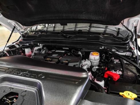 Used 2024 RAM 2500 Laramie image 42