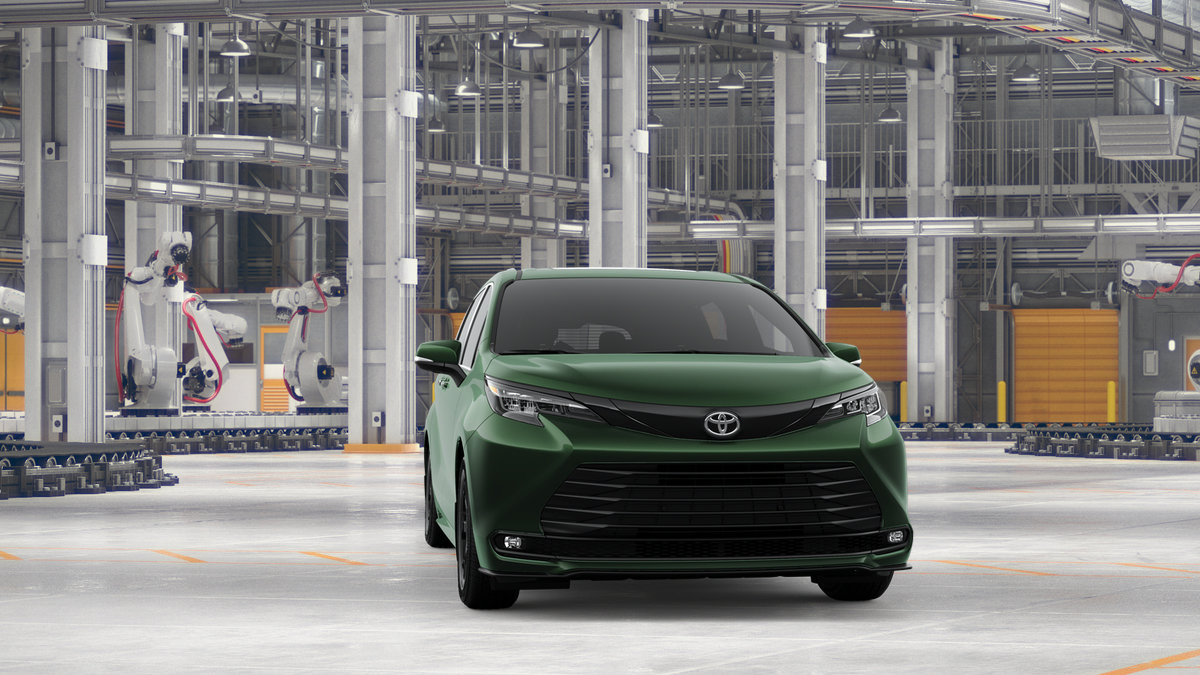 New 2026 Toyota Sienna XLE Woodland Edition AWD/4WD image 18