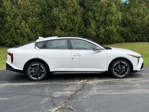 New 2025 Kia K4 GT-Line w/ GT-Line Premium Package image 2