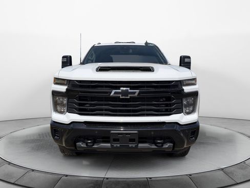 Used 2025 Chevrolet Silverado 2500 Custom w/ Custom Value Package AWD/4WD image 7