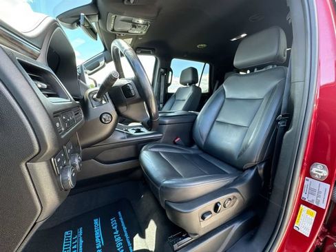 Used 2021 Chevrolet Tahoe LT w/ Luxury Package AWD/4WD image 18