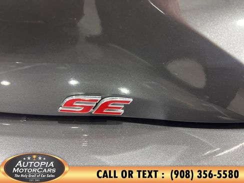 Used 2025 Toyota Corolla SE image 42