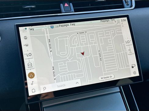 Used 2025 Land Rover Range Rover Evoque S image 21