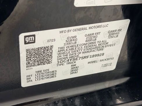 Certified 2024 Chevrolet Silverado 3500 W/T image 25