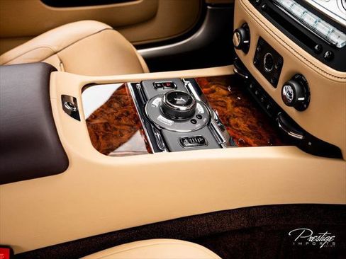 Used 2020 Rolls-Royce Wraith RWD image 41
