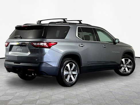 Used 2019 Chevrolet Traverse LT w/ LT Premium Package FWD image 6