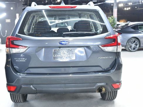 Used 2020 Subaru Forester Base AWD 4dr Crossover w/ Alloy Wheel Package image 10