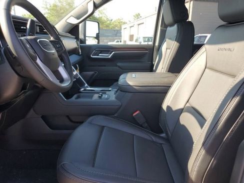 New 2026 GMC Sierra 2500 Denali w/ Denali Reserve Package AWD/4WD image 20