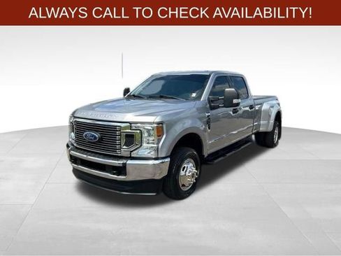 Used 2021 Ford F350 XLT AWD/4WD image 3