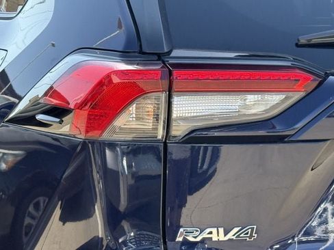 Used 2024 Toyota RAV4 XLE FWD image 6